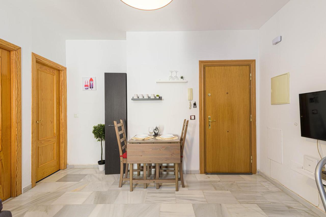Wintowinrentals Coqueto Apartamento En El Centro De Малага Екстериор снимка