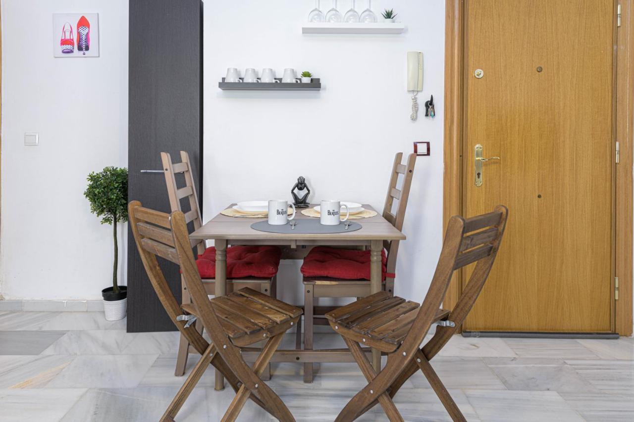 Wintowinrentals Coqueto Apartamento En El Centro De Малага Екстериор снимка